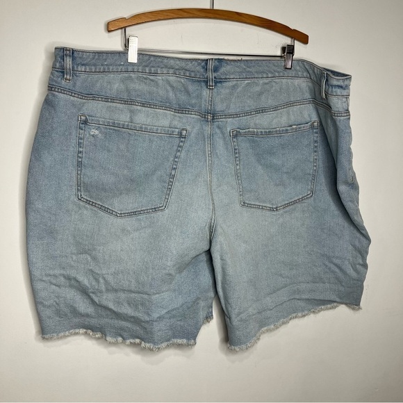 Lane Bryant mid rise boyfriend Bermuda jean shorts size 28 - Picture 6 of 8